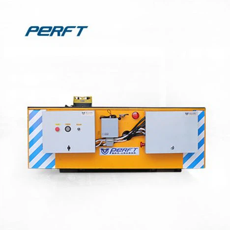 Carrello elettrico per trasferimento stampi