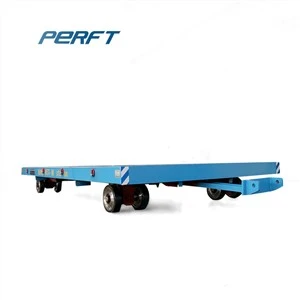 Carrello di trasporto trainato da trattore